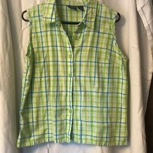 Fitted sleeveless